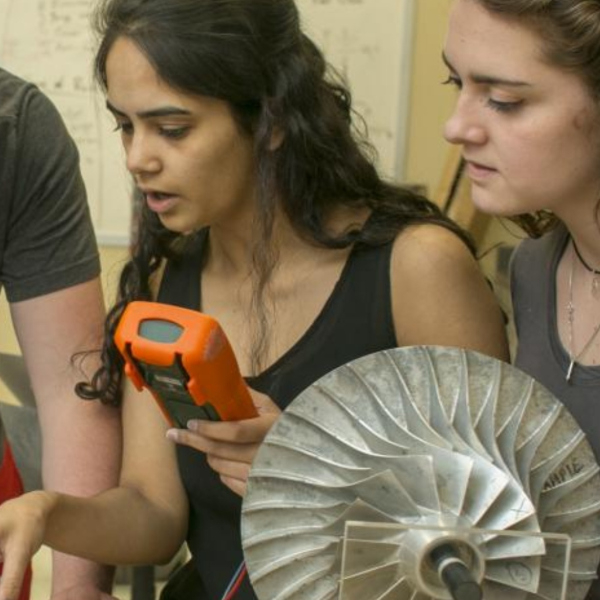 Duke students with turbine blades